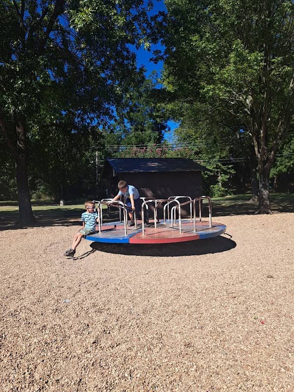 Bill J Barber Park - Image 1