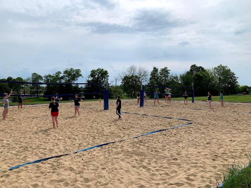 Lakeview Park - Image 1