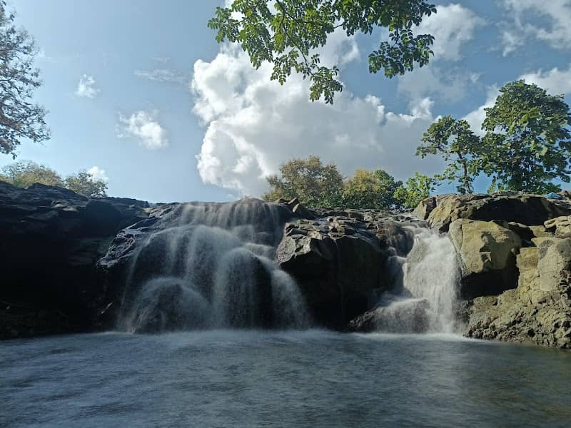Zilpi Waterfall - Image 1