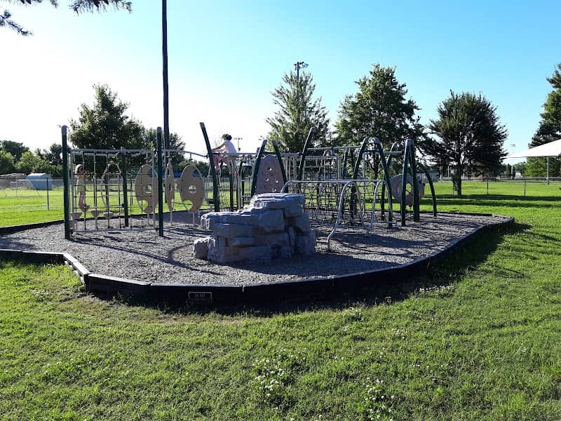 Mike Deak Walking Track - Image 1