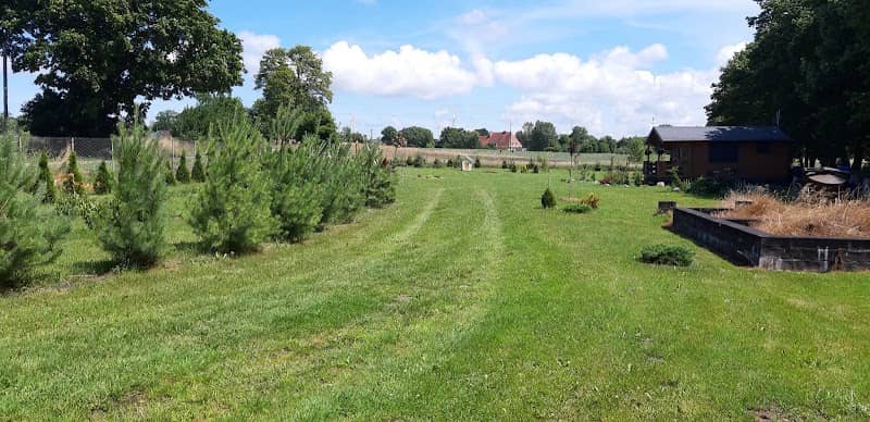 On the Green Bend - Image 1