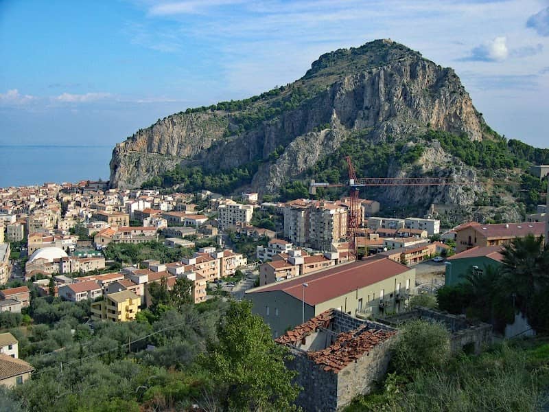 Cefalu' - Image 1