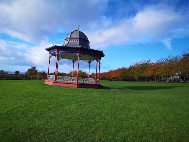 Magdalen Green - Image 1
