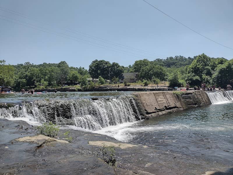 Flint Creek Water Park - Image 1
