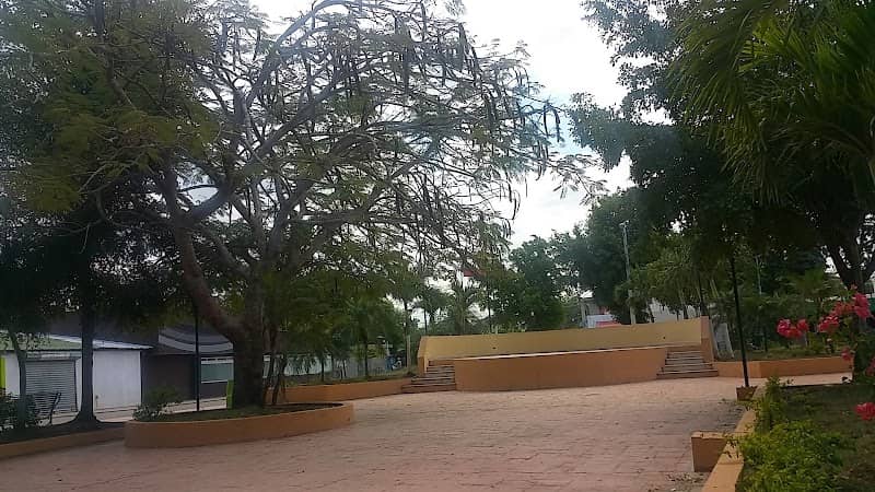 El Parque De Pueblo Nuevo - Image 1