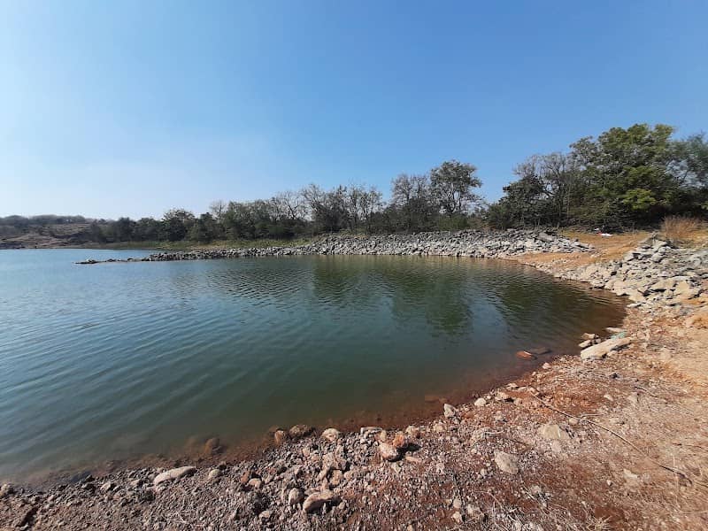 Pazhar Talav - Image 1
