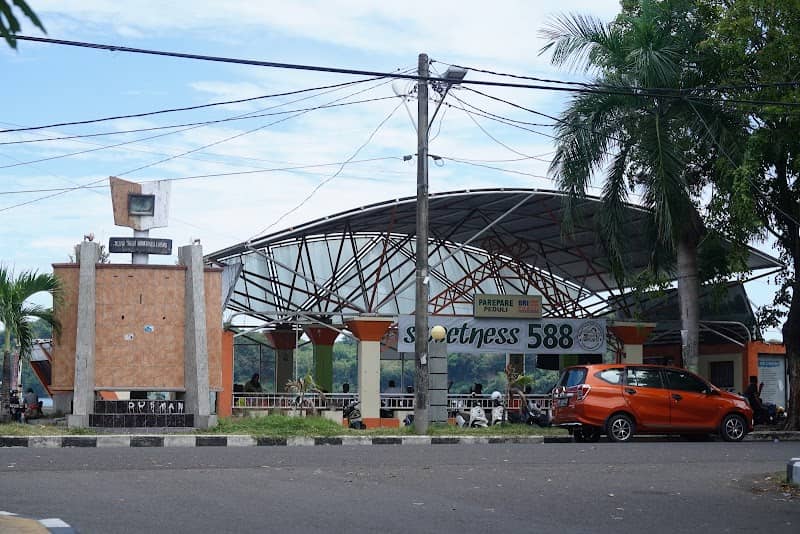 Monumen Telapak Tangan B.J. Habibie - Image 2