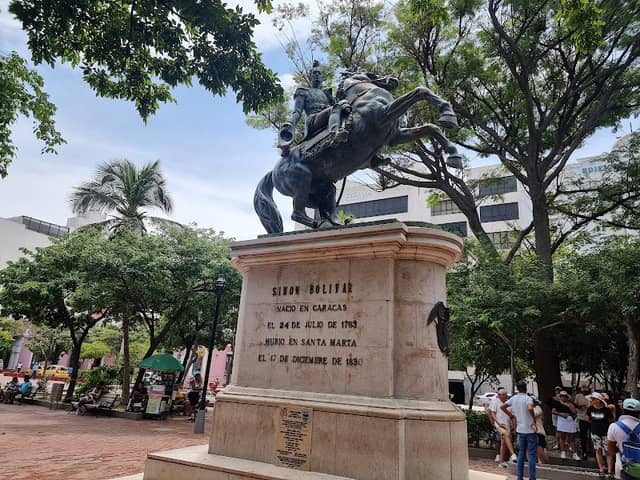 Parque Bolívar - Image 2