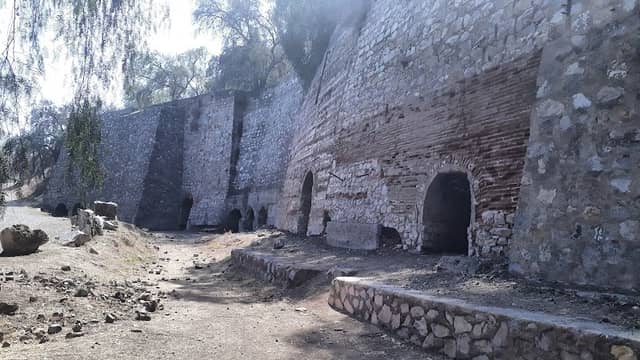 Hornos De Cal - Image 1
