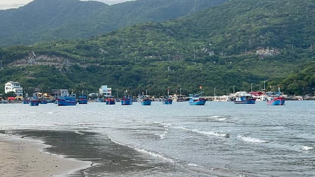 Bãi Tắm Vĩnh Hy - Image 3