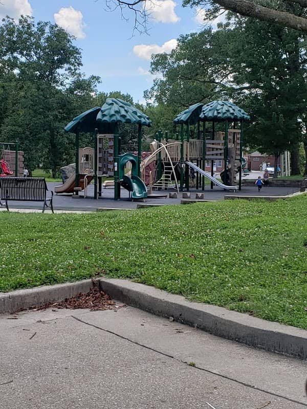 Jefferson City Memorial Park - Image 2