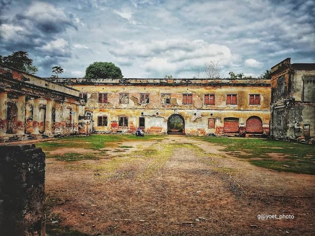 Fort van den Bosch - Image 1