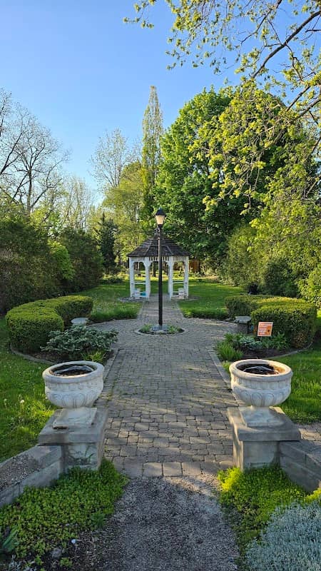 Memorial Gardens - Image 1