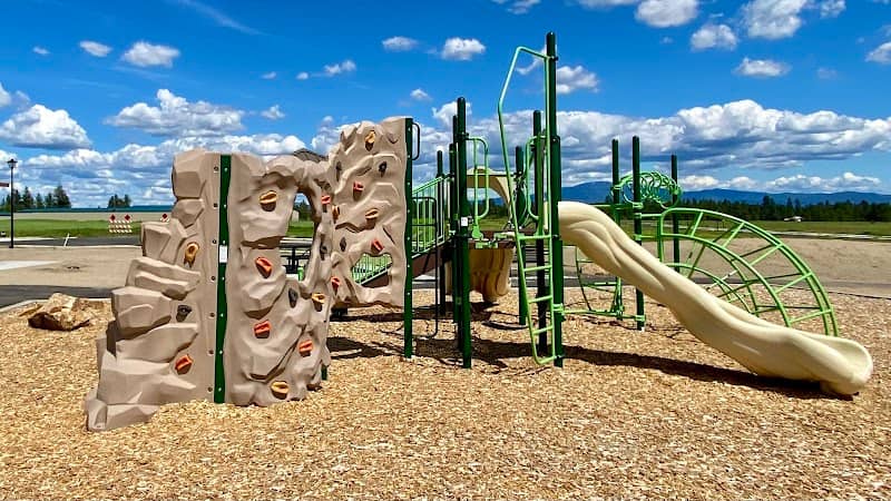 Shamrock Glen Park - Image 2