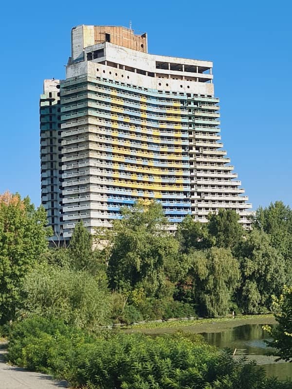 Nedobudovanyy Hotelʹ "Parus" - Image 1