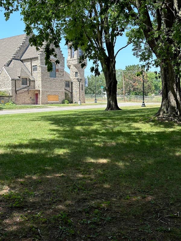 North Hill Park - Image 2
