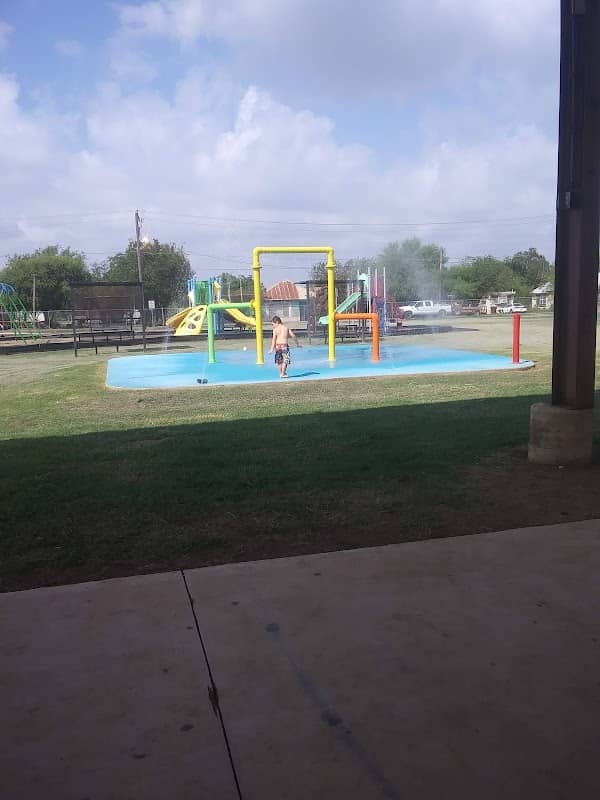 Davenport Park - Image 1