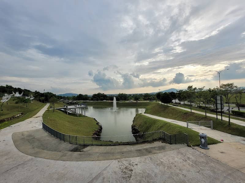 Ara Sendayan Park - Image 1
