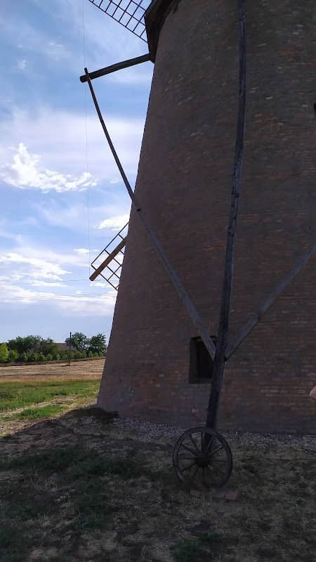 Kunhegyesi szélmalom - Image 2