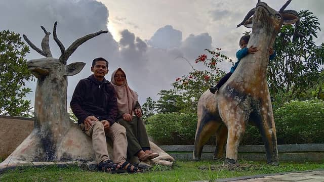 Kawasan Wisata Air Panas Cipari - Image 1