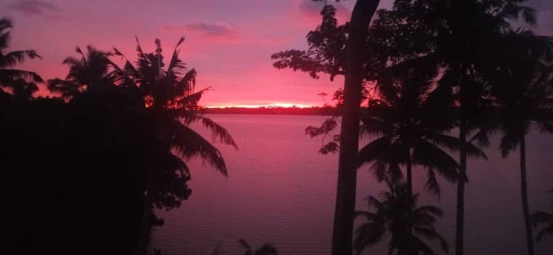 VIEW OF LAKE PARAVUR - Image 2