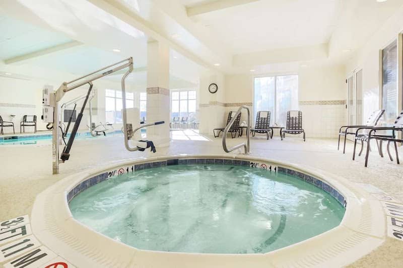 Hilton Garden Inn Roanoke Rapids - Image 2