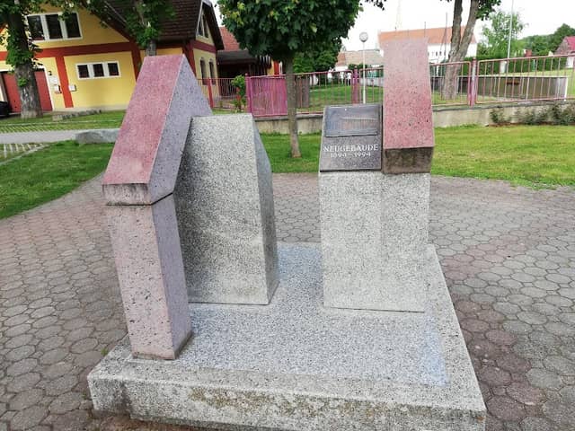 Kulturpfad Hirm: Neugebäude - Image 1