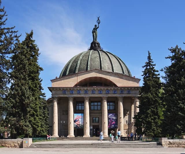 Volgograd Planetarium - Image 1