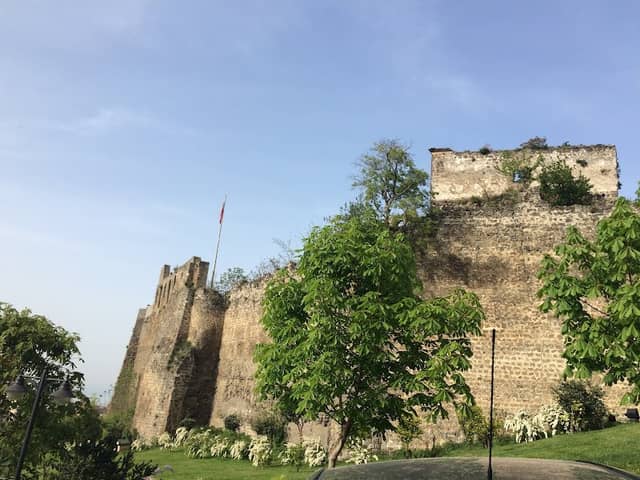 Trabzon Castle - Image 3