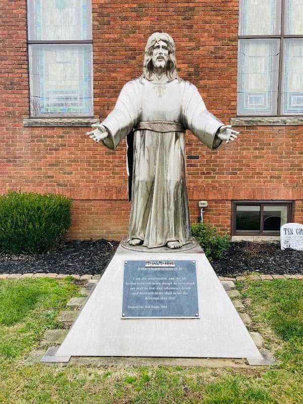 The Christ Statue - Image 2