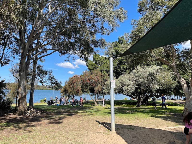 Bayview Park - Image 1