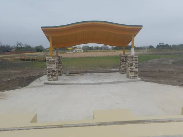 Lyford Central Park - Image 1