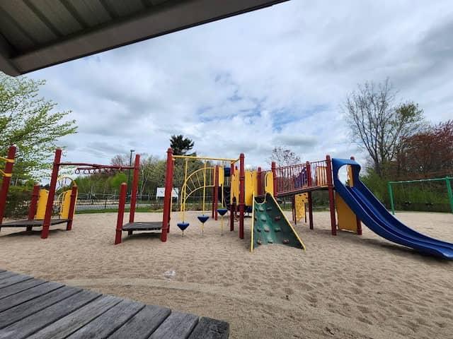 Des Semailles Park - Image 2