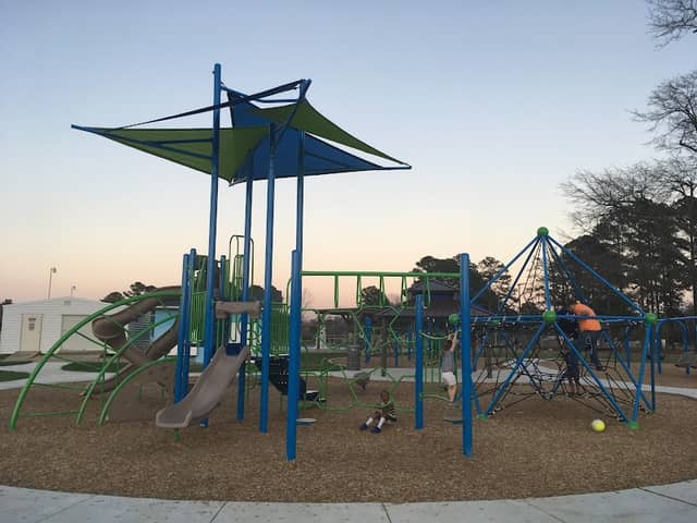 Royal Lane Park - Image 2