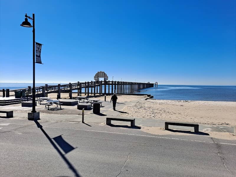 Pascagoula Beach Park - Image 2