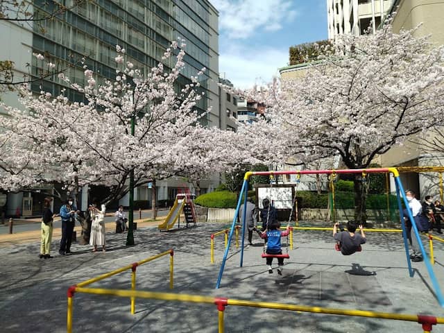 Kyōbashi Park - Image 2