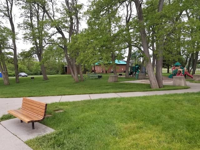 William Ferry Park - Image 1