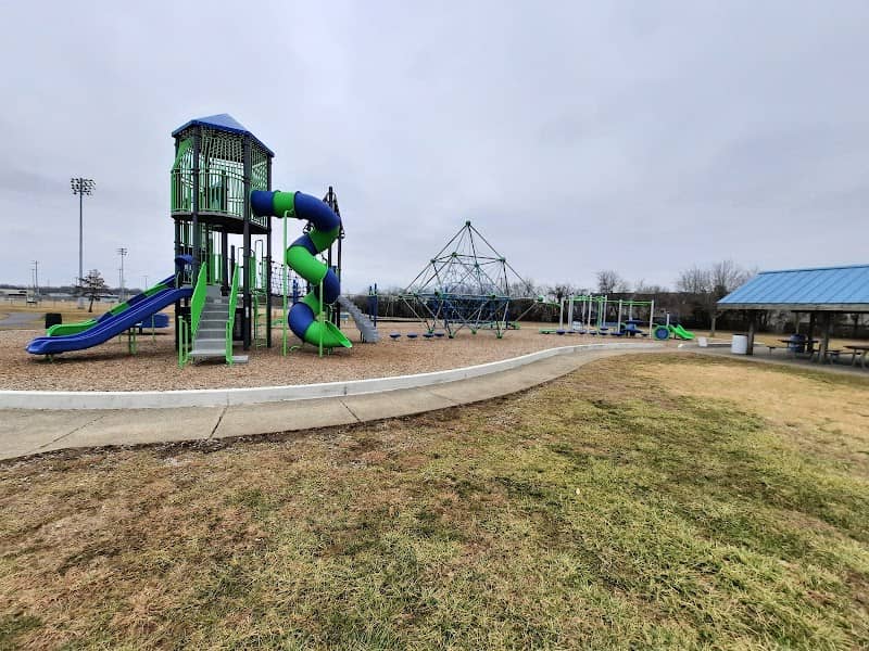 Veterans Memorial Park - Image 1