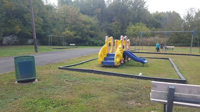 Billy Tavener Park - Image 1