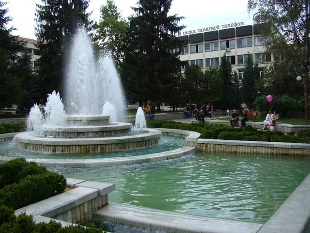 Fountain - Image 1