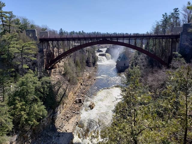 Rainbow Falls - Image 1