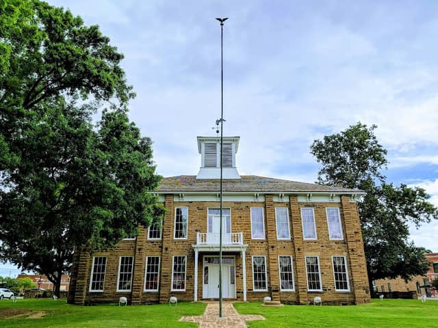 Creek Council House - Image 2