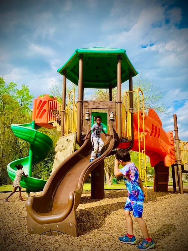 Gill Street Park - Image 1