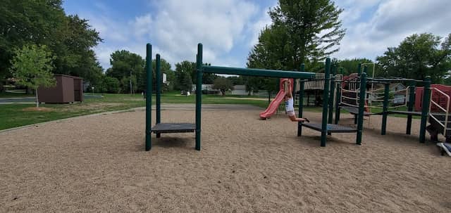 Boudins Park - Image 2