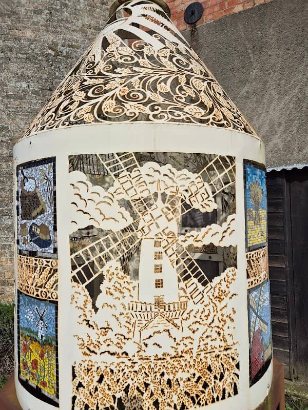 Moulton Windmill - Image 3