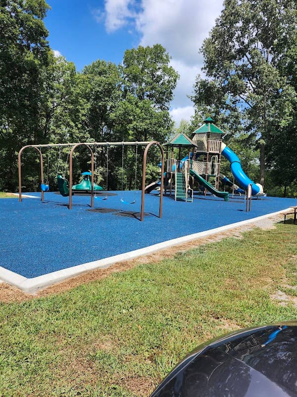 Canaan Ridge Park - Image 2
