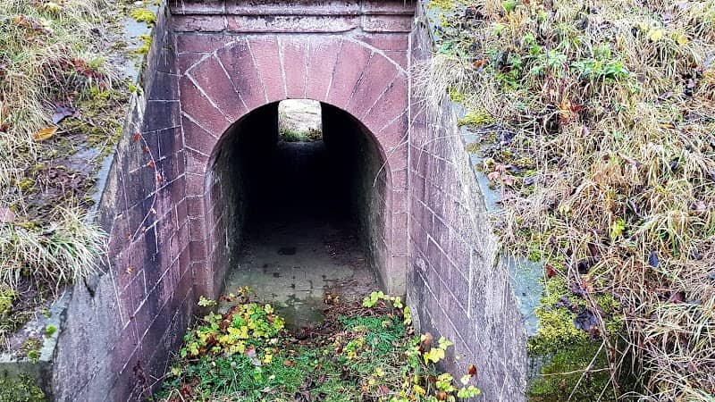 alter Tunnel - Image 1