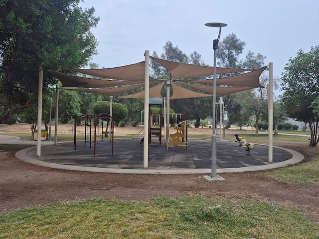 Fintas Park - Image 1