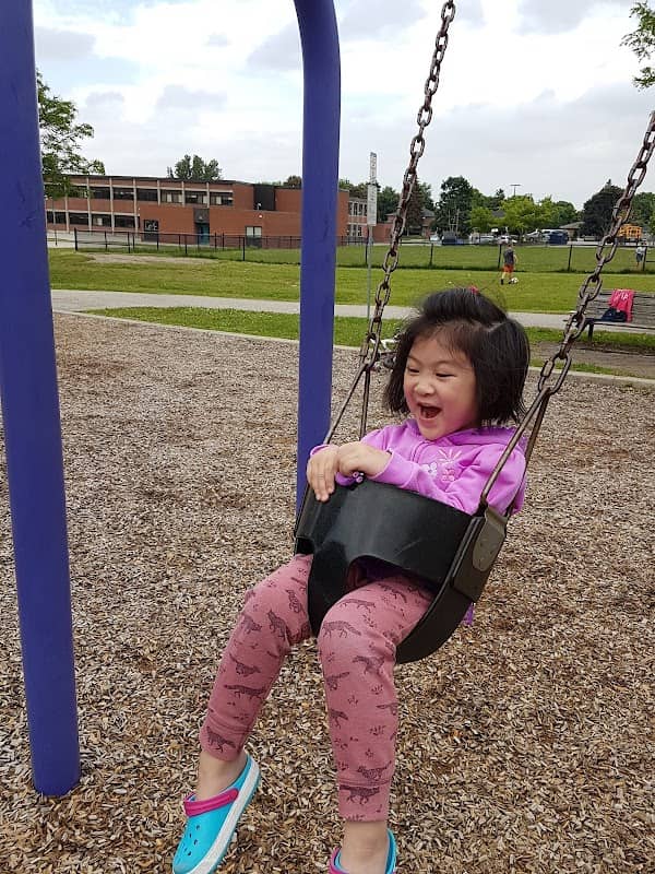 Confederation Park - Image 1
