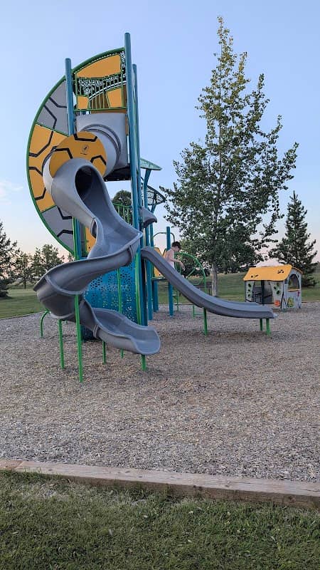 Victoria Park - Image 1